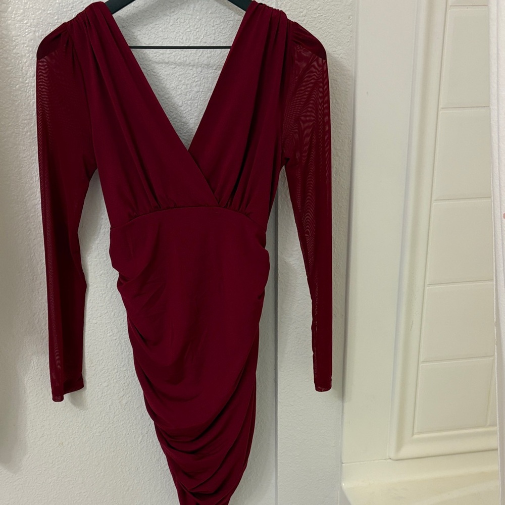 SHEIN Burgundy Long-Sleeve V-Neck Ruched Dress